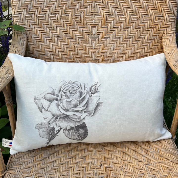 Coussin en Lin Rose de Chedigny N&B