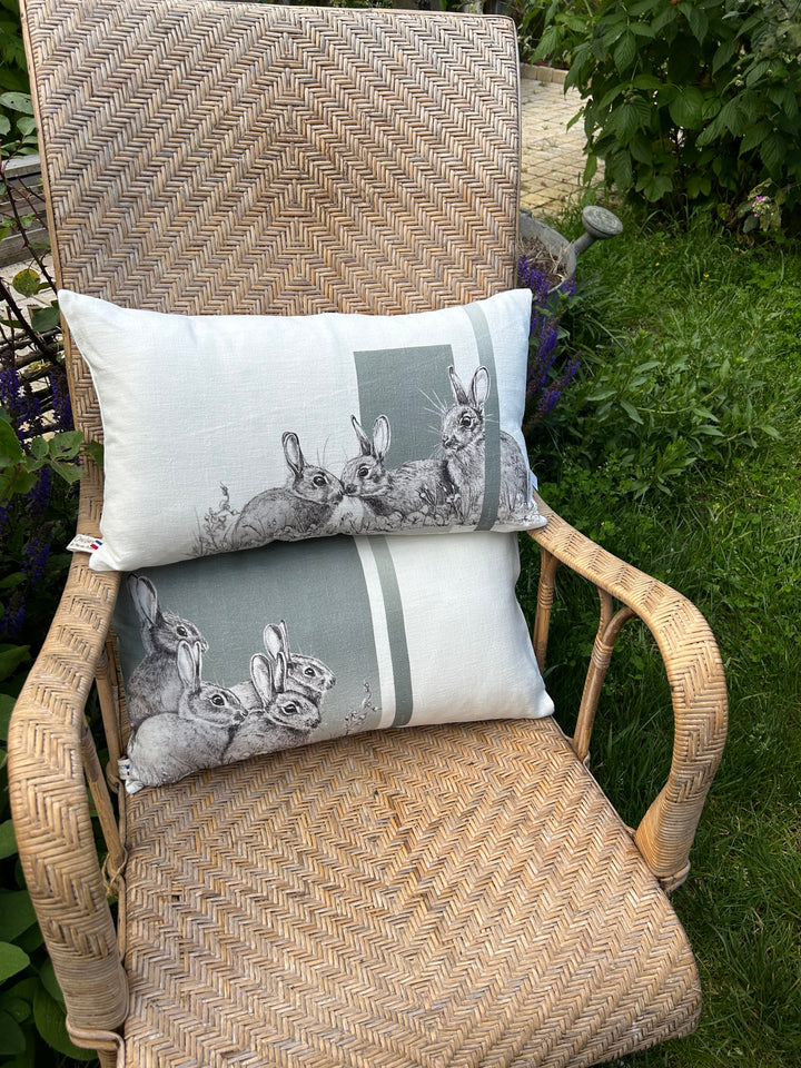 Linen cushion Rabbit small family G Green