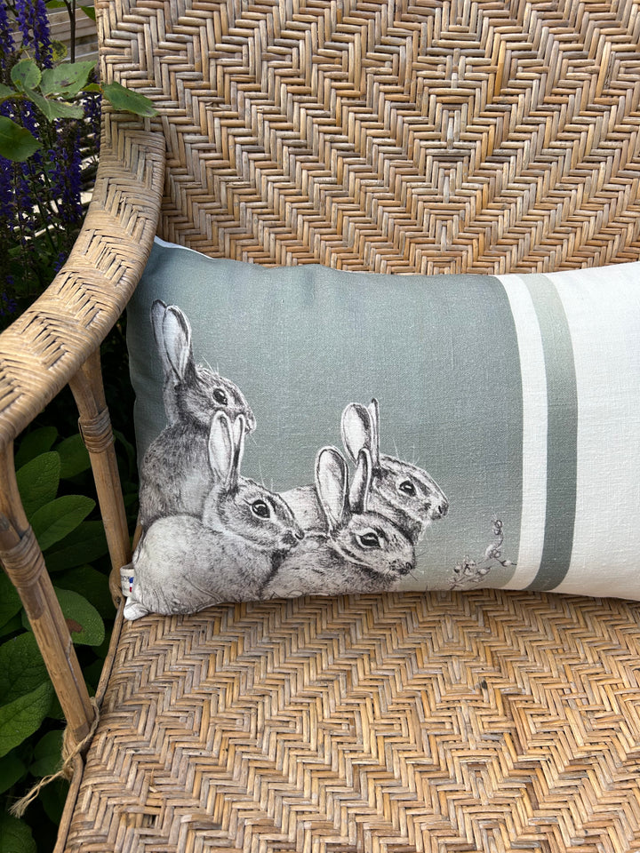 Linen cushion Rabbit small family G Green